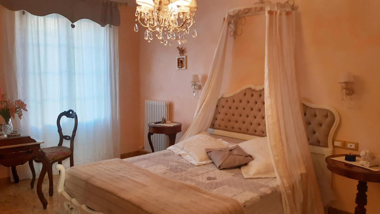 Villino San Martino 350M Dal Mare With Covered Parking ヴィアレッジョ エクステリア 写真