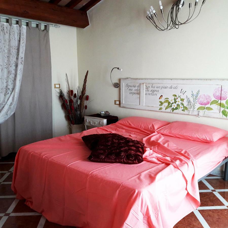 Villino San Martino 350M Dal Mare With Covered Parking ヴィアレッジョ エクステリア 写真